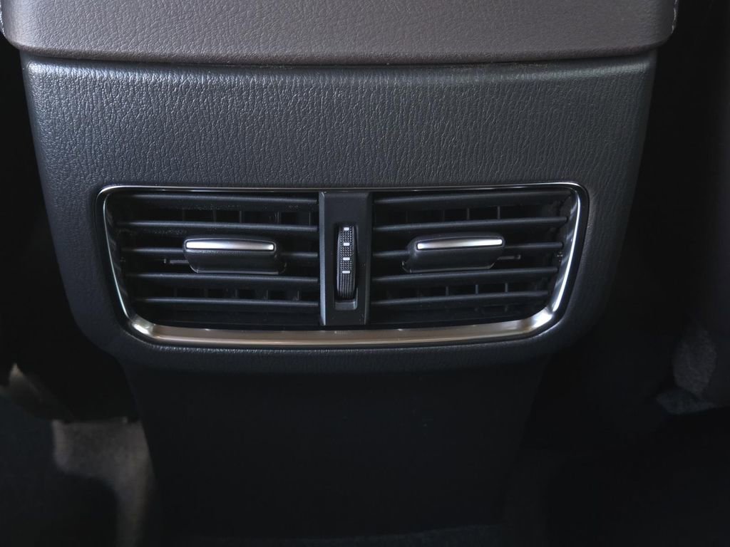 New 2025 MAZDA CX-5 Signature image 18