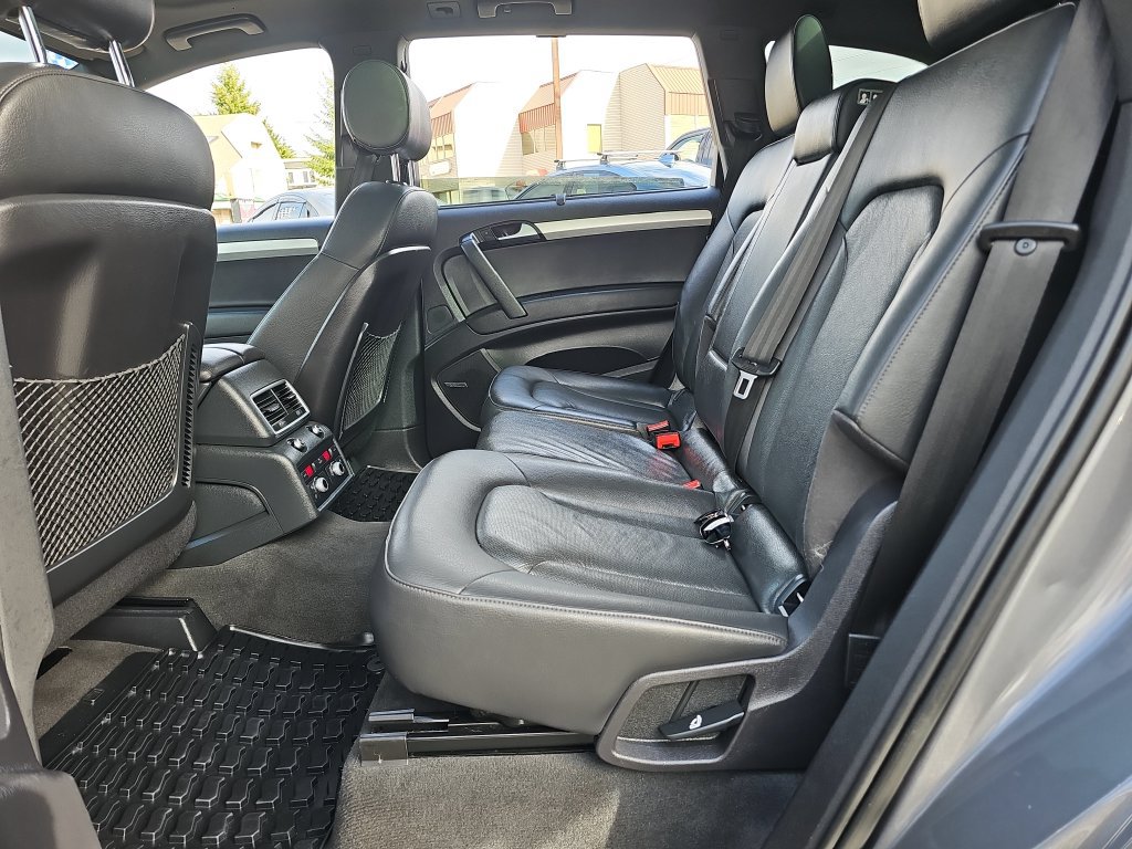 Used 2014 Audi Q7 3.0T S line Prestige w/ Technology Package AWD/4WD image 33
