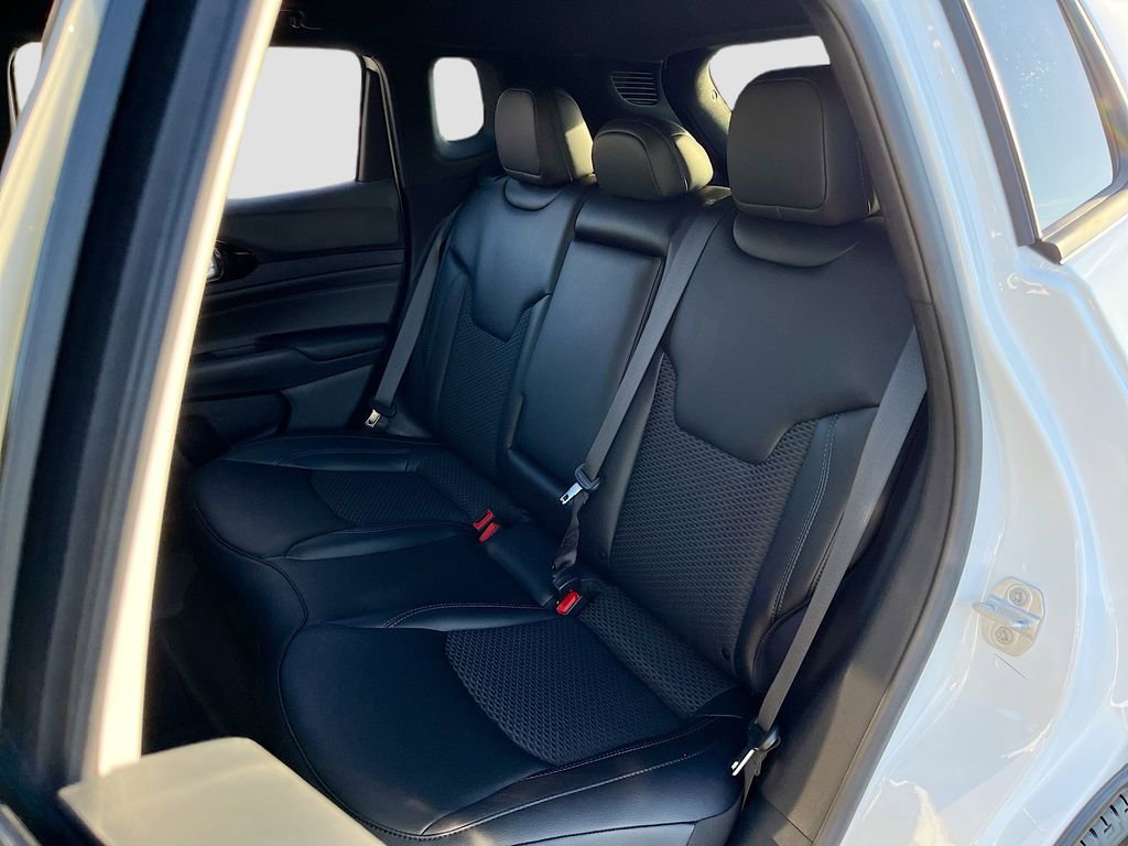New 2026 Jeep Compass Latitude AWD/4WD image 22