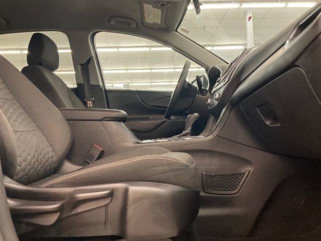 Used 2019 Chevrolet Equinox LT FWD image 17