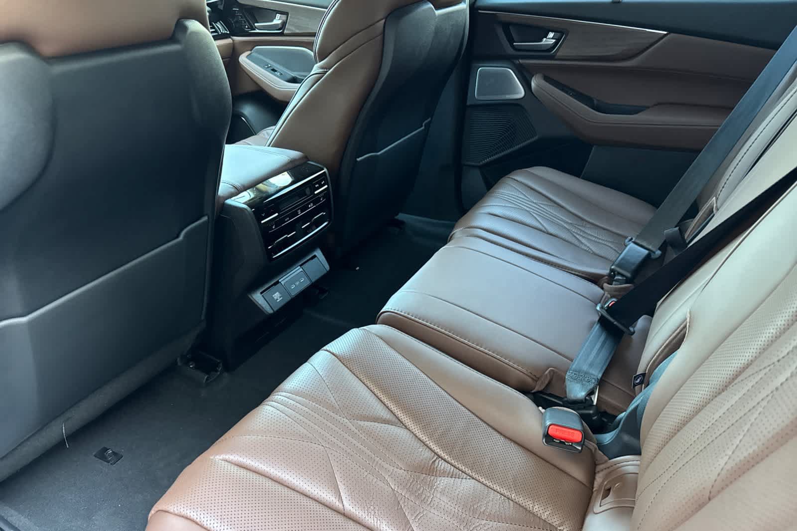 New 2026 Acura MDX w/ Advance Package AWD/4WD image 10