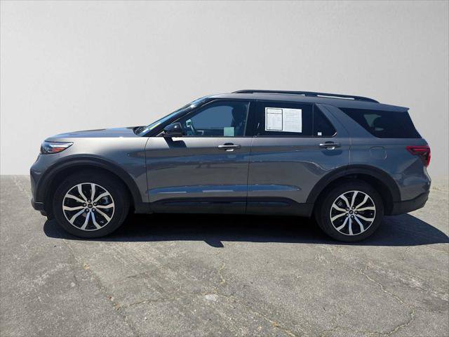 Used 2021 Ford Explorer ST w/ Equipment Group 401A AWD/4WD image 6