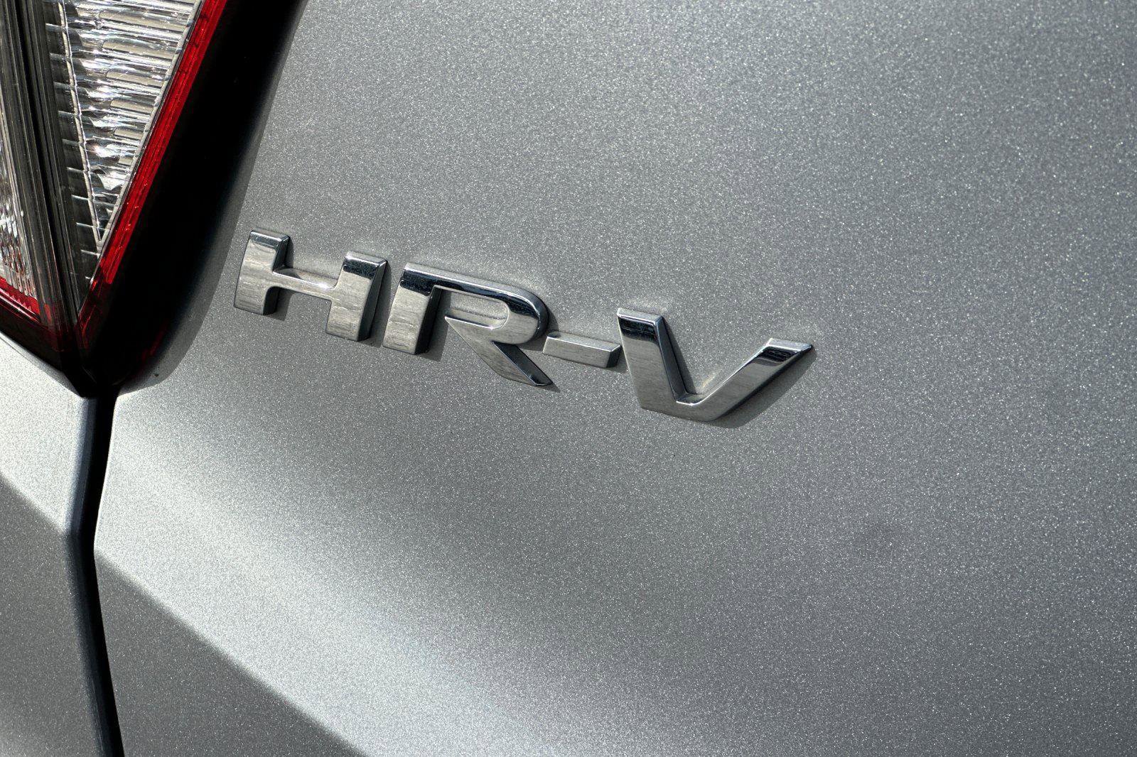 Certified 2022 Honda HR-V LX image 25