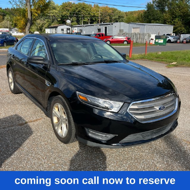 Used 2019 Ford Taurus SE FWD image 1
