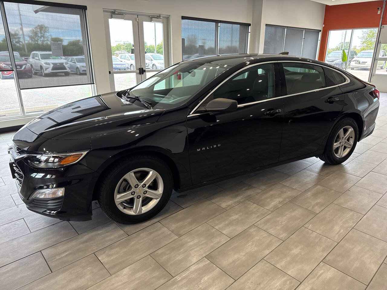 Used 2019 Chevrolet Malibu LS image 4