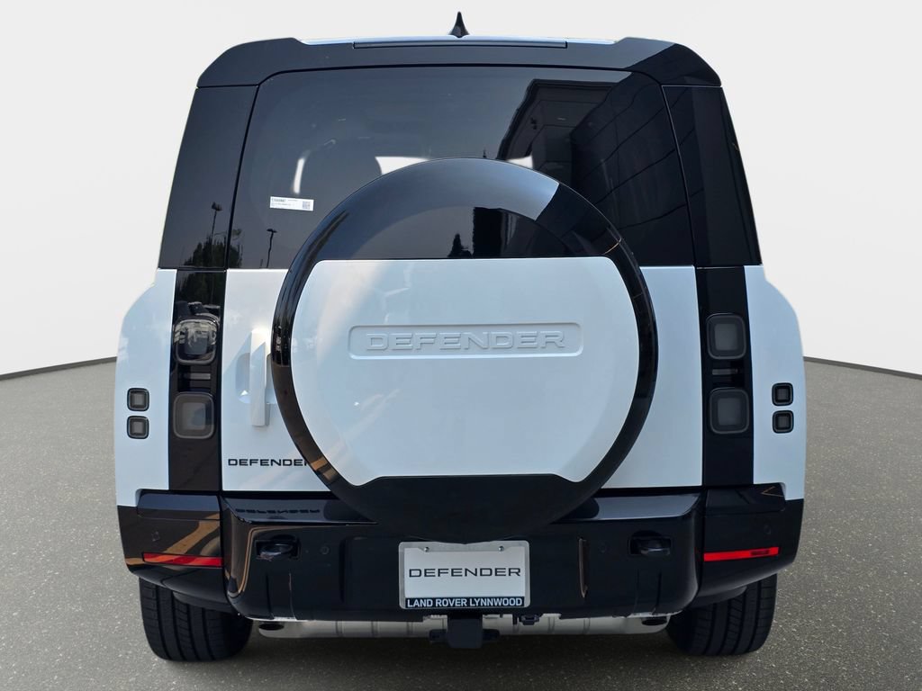 New 2026 Land Rover Defender 130 X-Dynamic SE AWD/4WD image 8