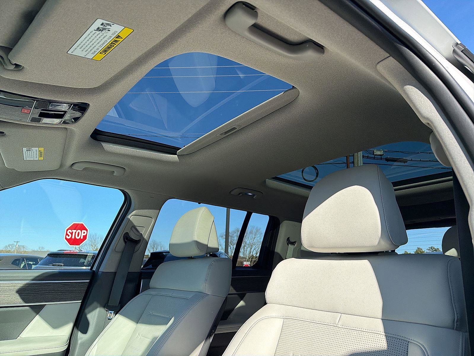 Used 2026 Hyundai Santa Fe Limited image 14