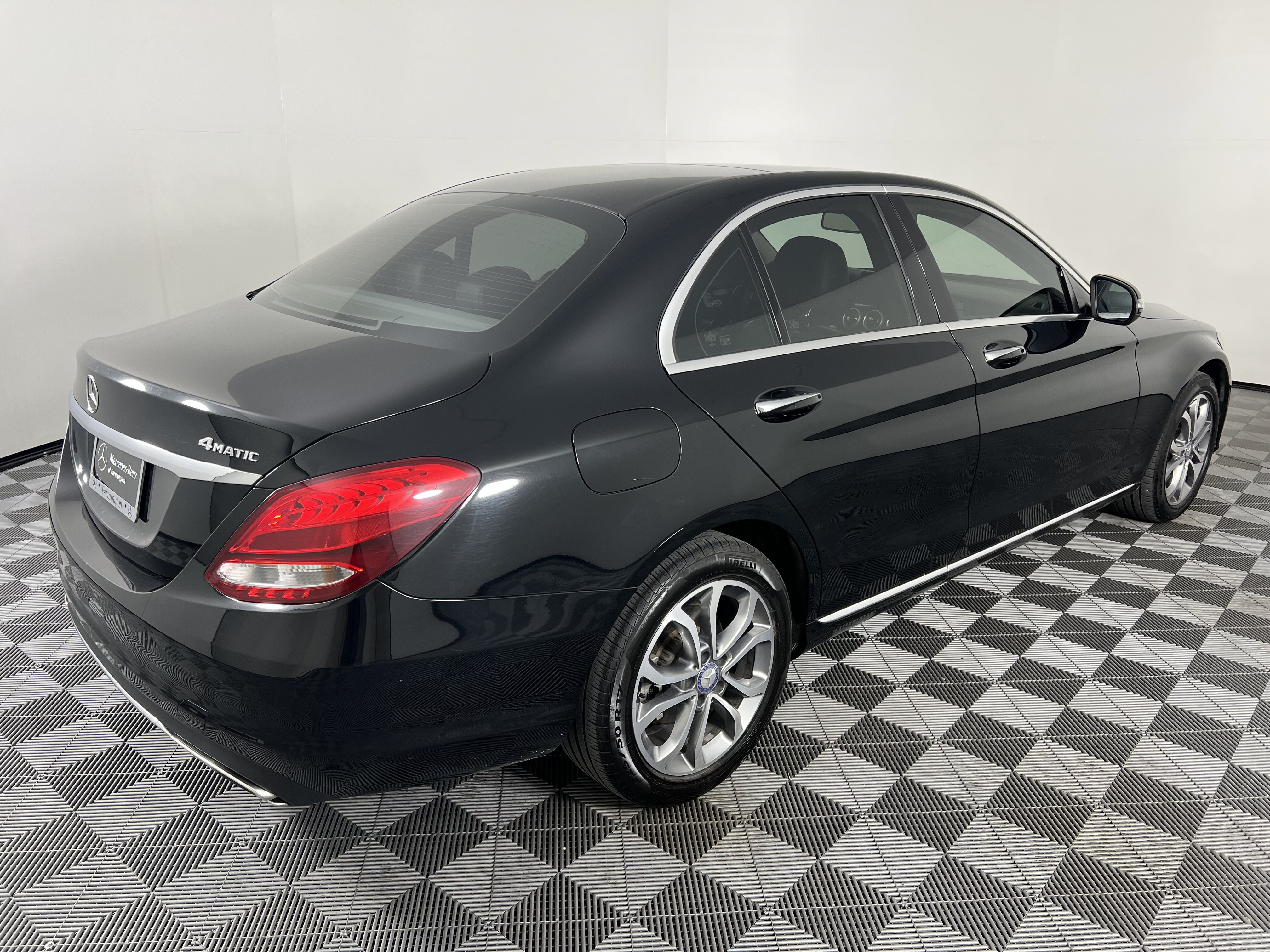 Used 2017 Mercedes-Benz C 300 4MATIC Sedan image 12
