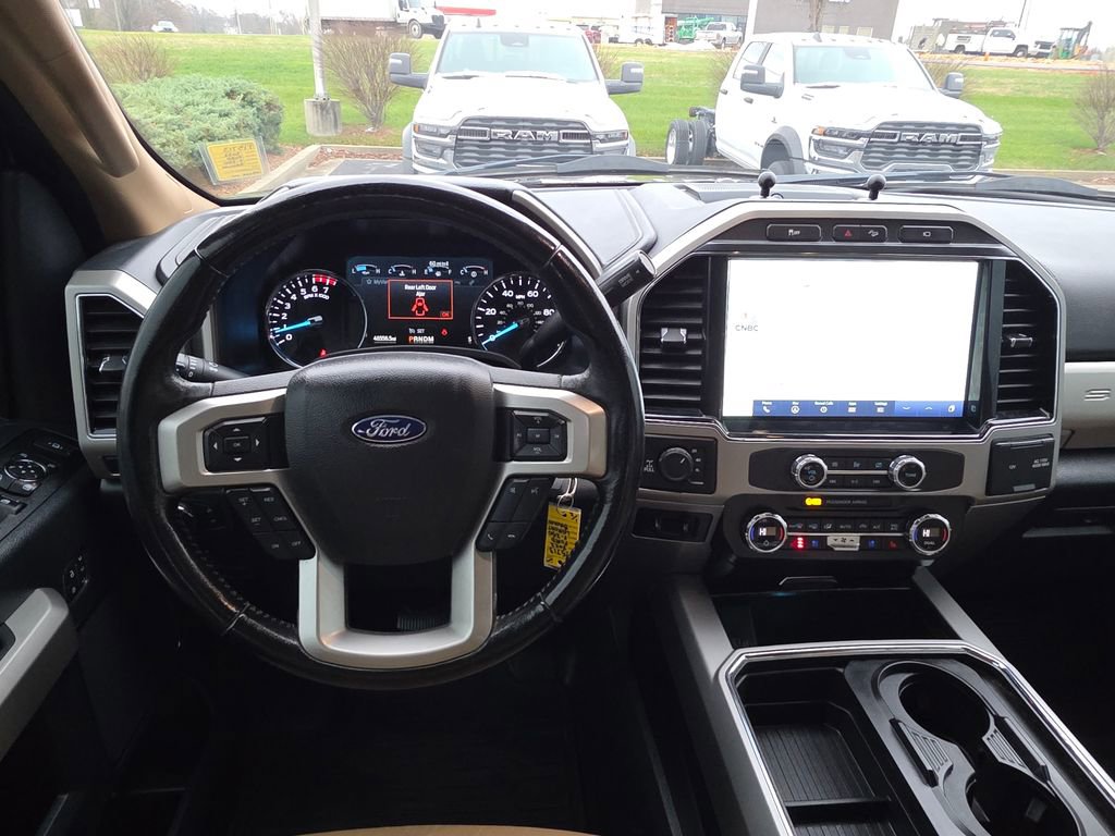 Used 2022 Ford F250 Lariat w/ Chrome Package image 34