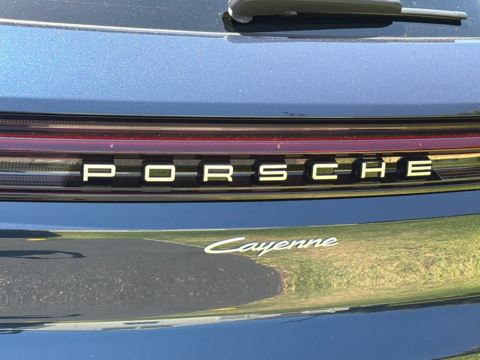 New 2026 Porsche Cayenne AWD/4WD image 33
