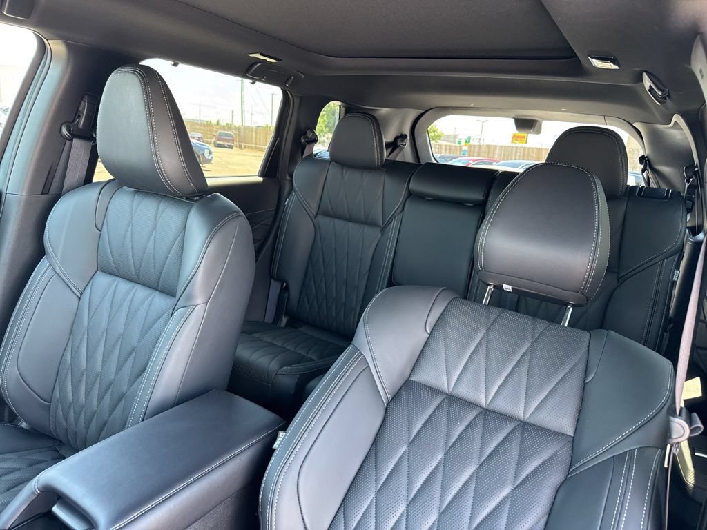 New 2026 Mitsubishi Outlander SEL FWD image 33