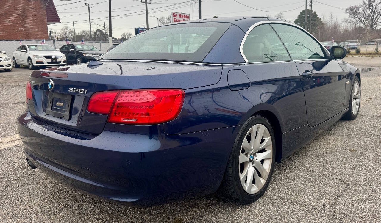 Used 2013 BMW 328i Convertible RWD image 6