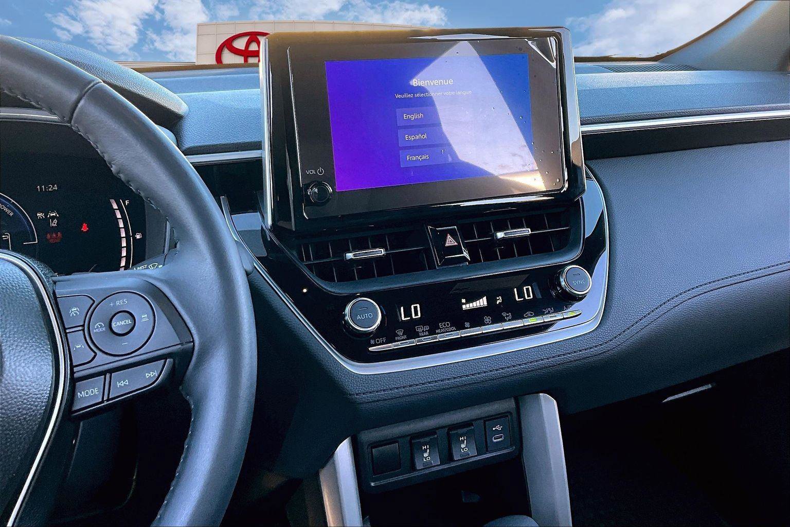 Certified 2025 Toyota Corolla Cross AWD Hybrid image 6