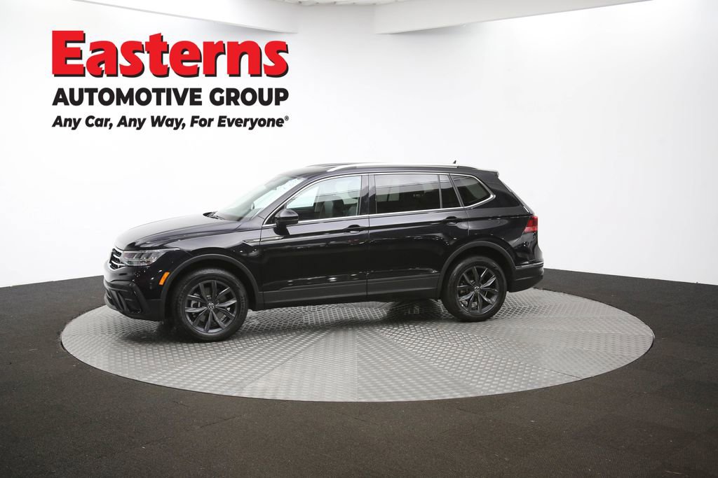 Used 2023 Volkswagen Tiguan SE image 57