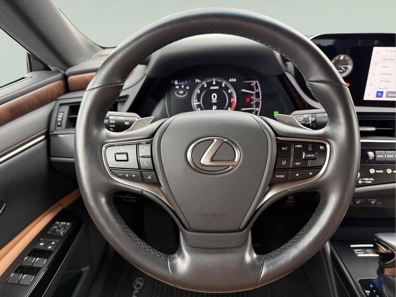 Certified 2024 Lexus ES 350 w/ Premium Package FWD image 12