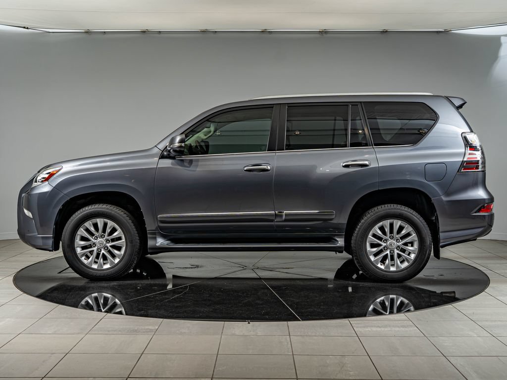 Used 2016 Lexus GX 460 w/ Premium Package AWD/4WD image 8