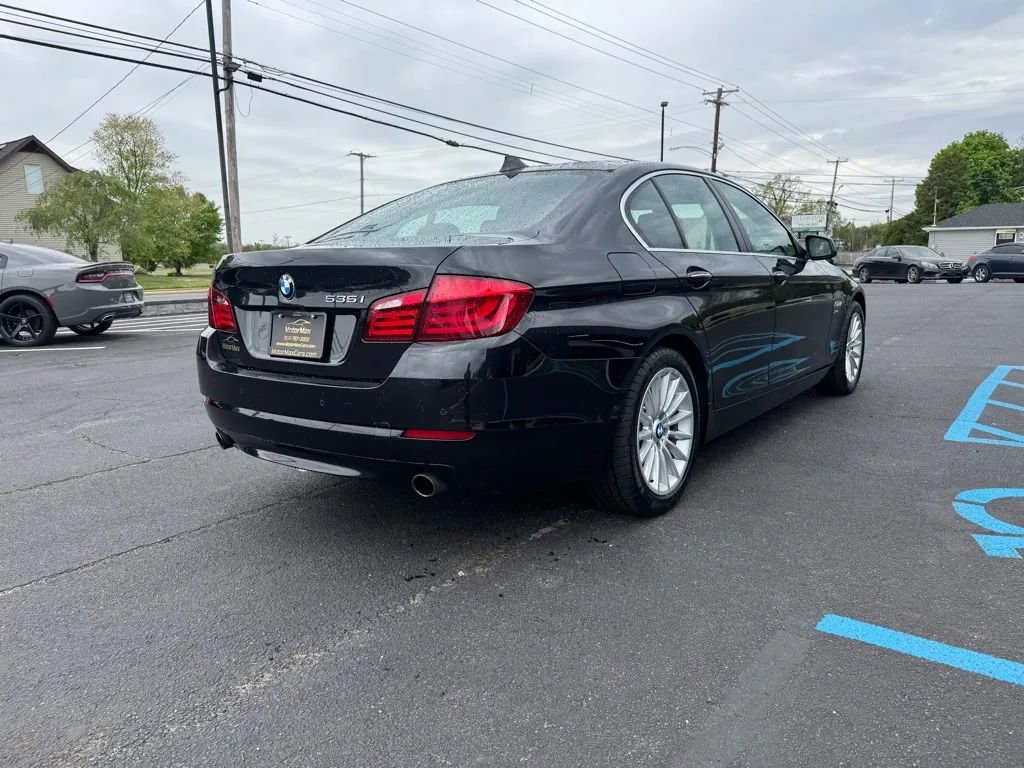 Used 2012 BMW 535i xDrive Sedan AWD/4WD image 3