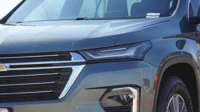 Used 2022 Chevrolet Traverse LT w/ LPO, Cargo Package image 4