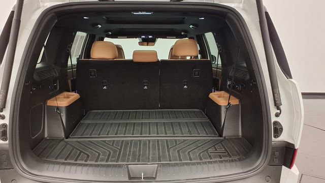 Used 2024 Hyundai Santa Fe Limited image 12