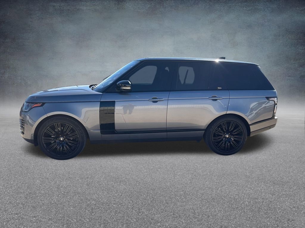 Used 2020 Land Rover Range Rover HSE image 2