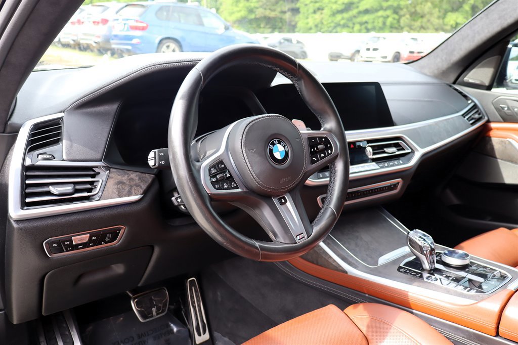 Used 2020 BMW X7 M50i AWD/4WD image 22