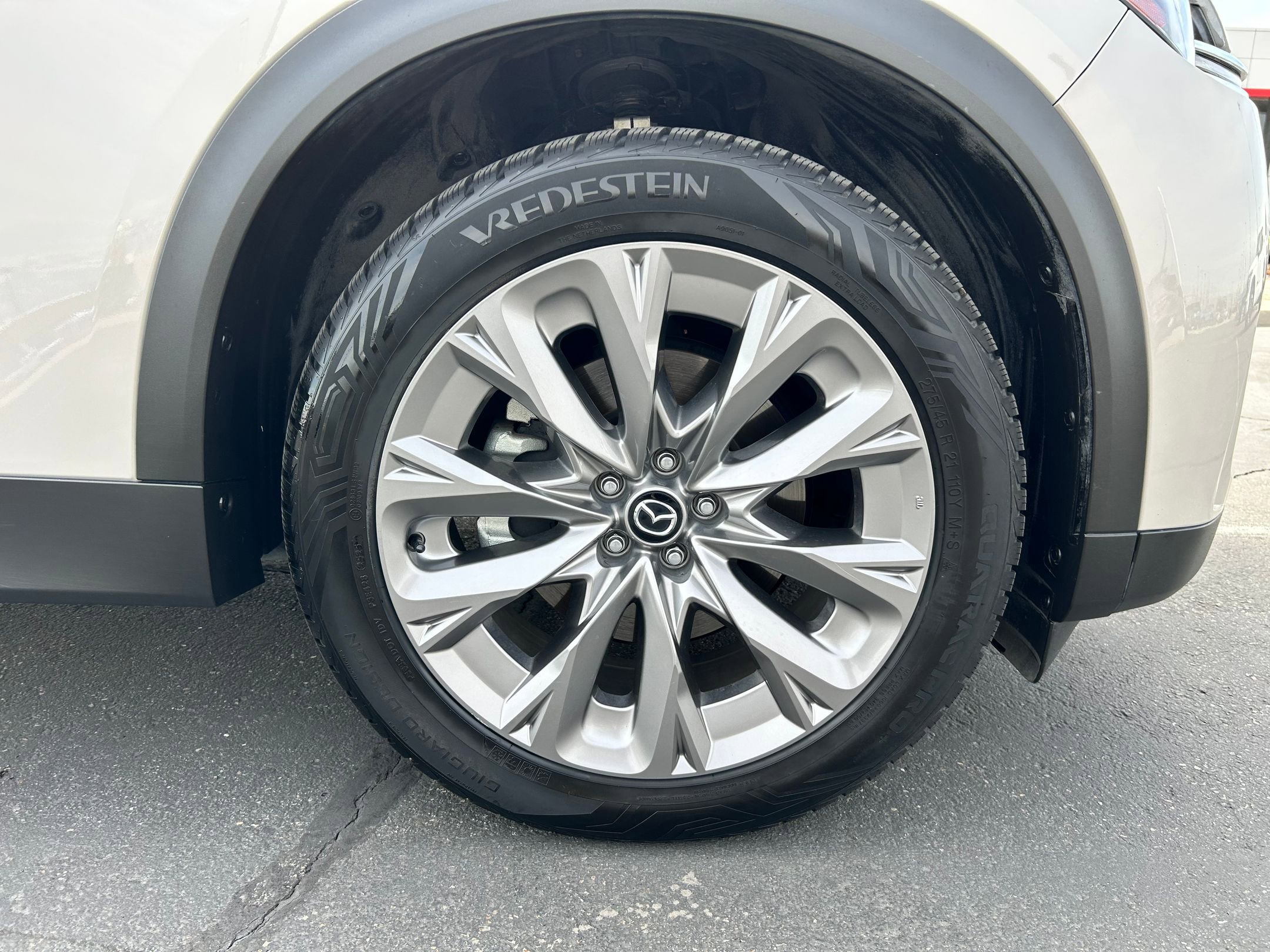 Used 2024 MAZDA CX-90 3.3 Turbo w/ Premium Package image 32