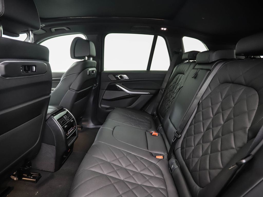 New 2026 BMW X5 xDrive50e w/ M Sport Package image 22