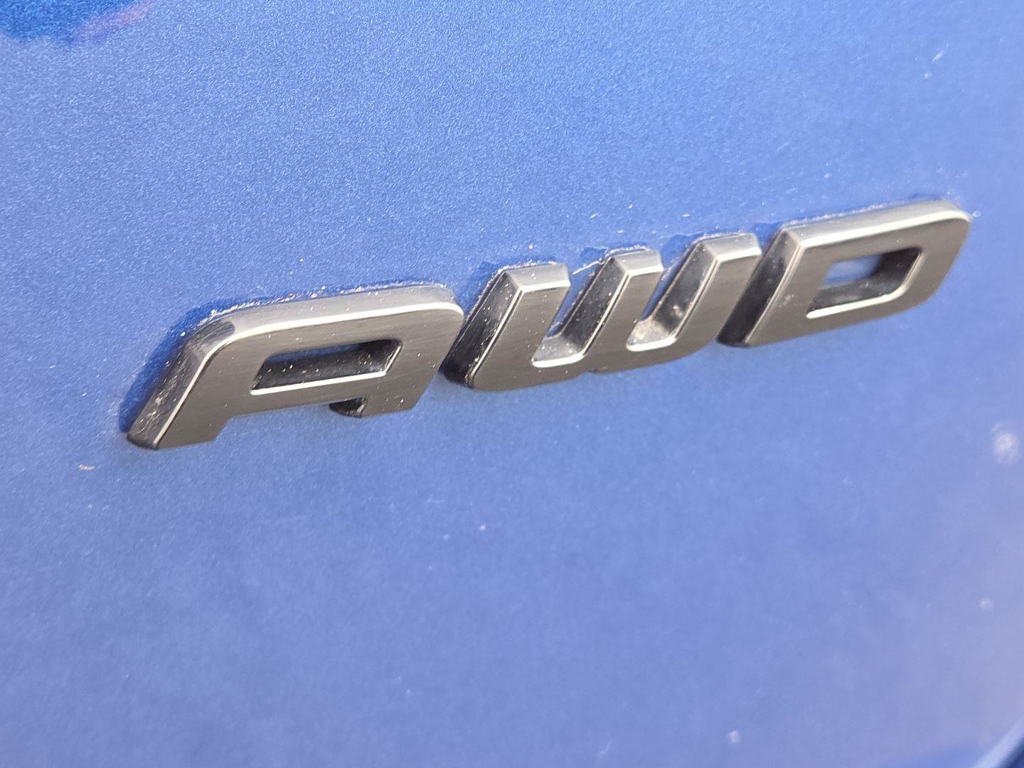 Used 2023 Ford Edge SE w/ Black Appearance Package AWD/4WD image 4