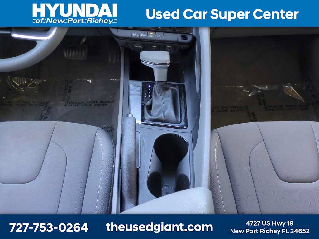 Used 2023 Hyundai Elantra SEL FWD image 18