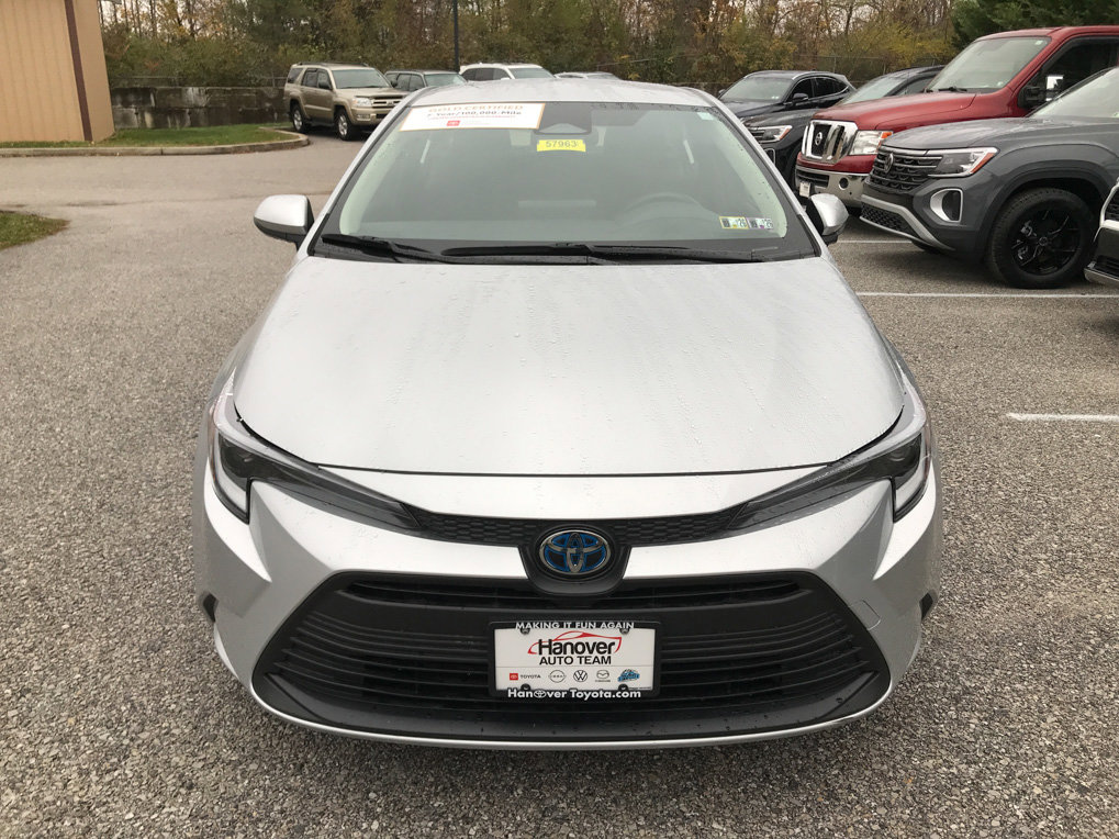 Certified 2023 Toyota Corolla LE image 3