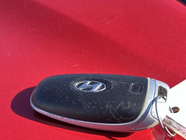 Certified 2022 Hyundai Santa Fe SEL image 11