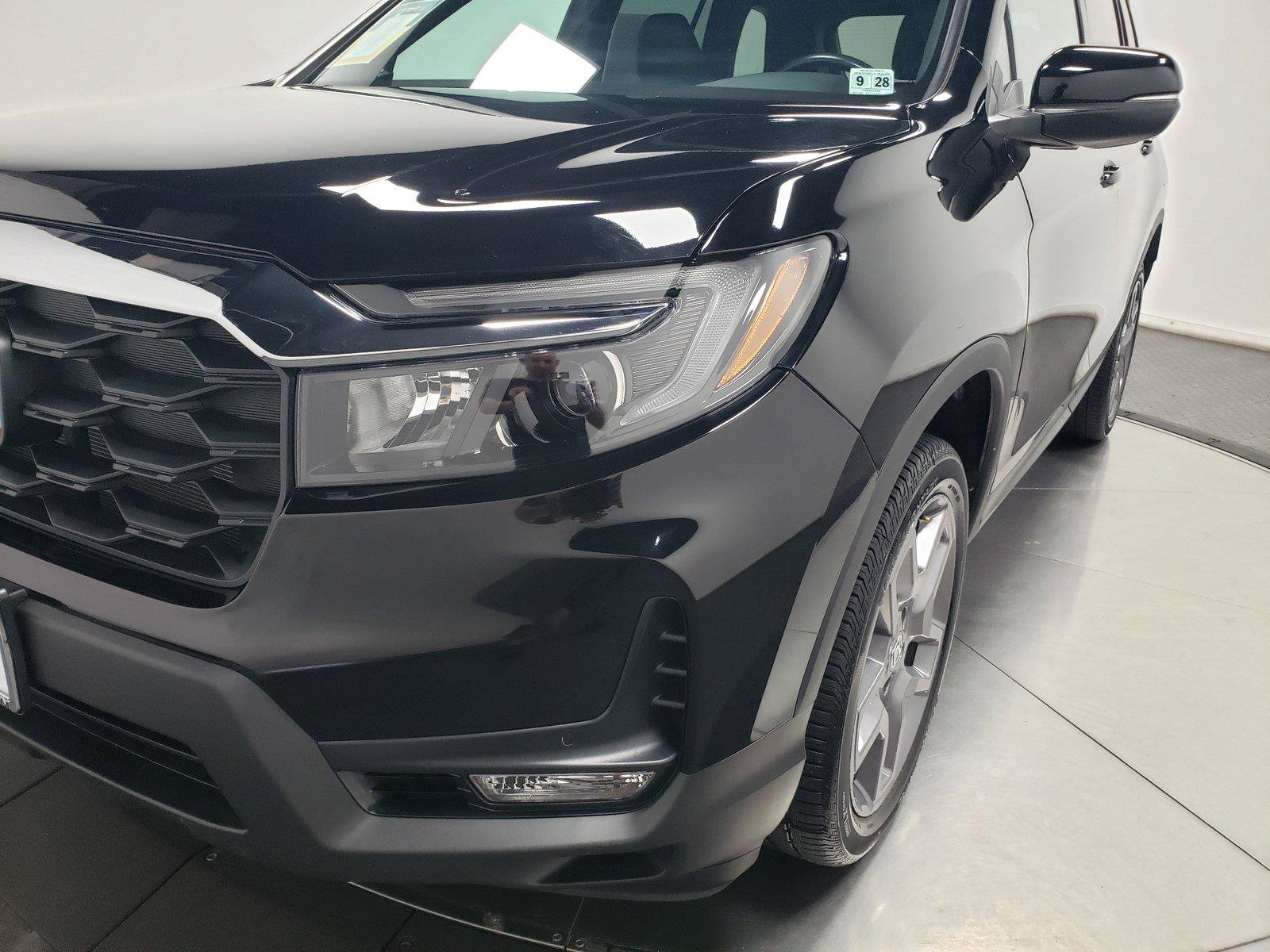 Certified 2023 Honda Passport EX-L image 7