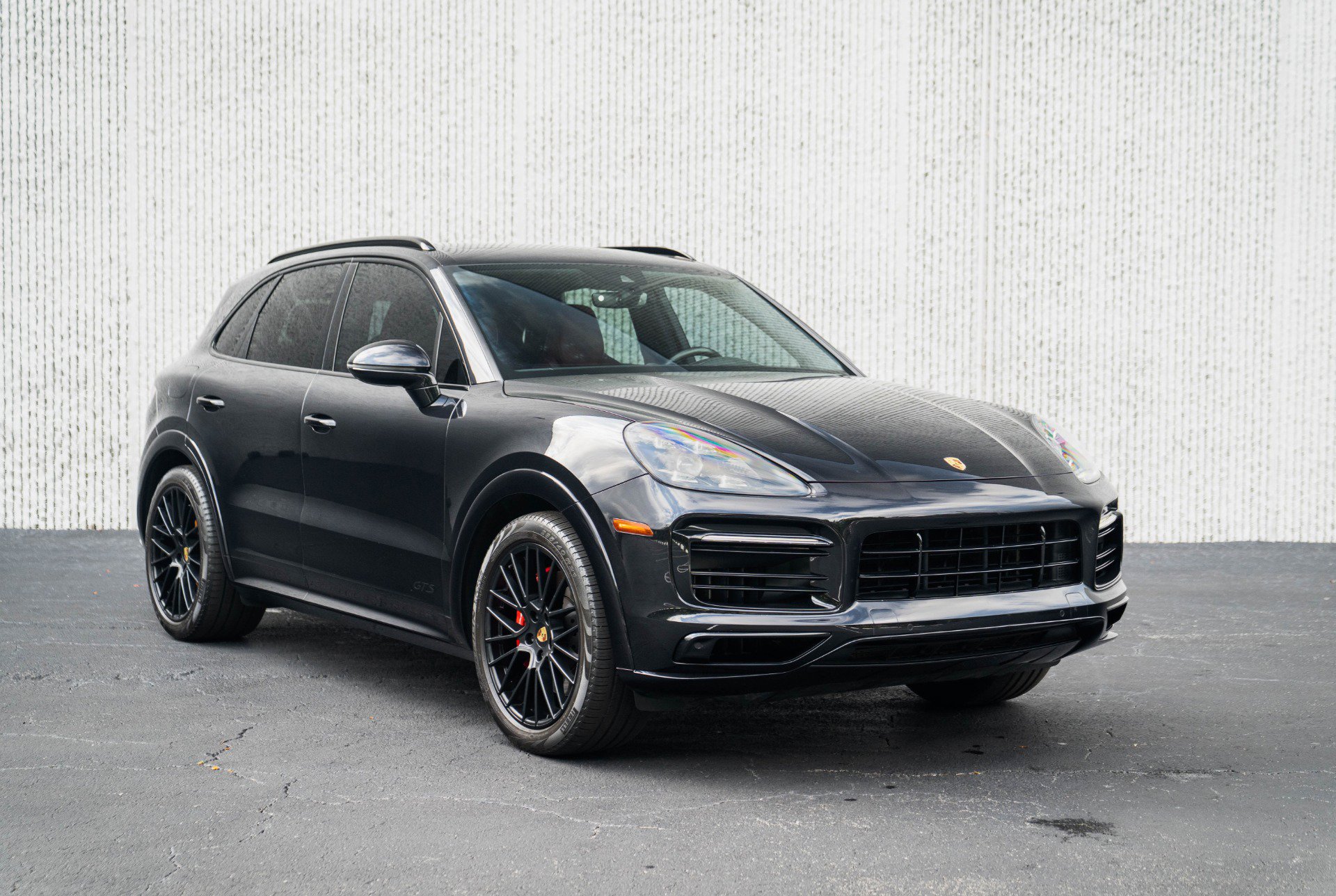 Used 2021 Porsche Cayenne GTS image 9