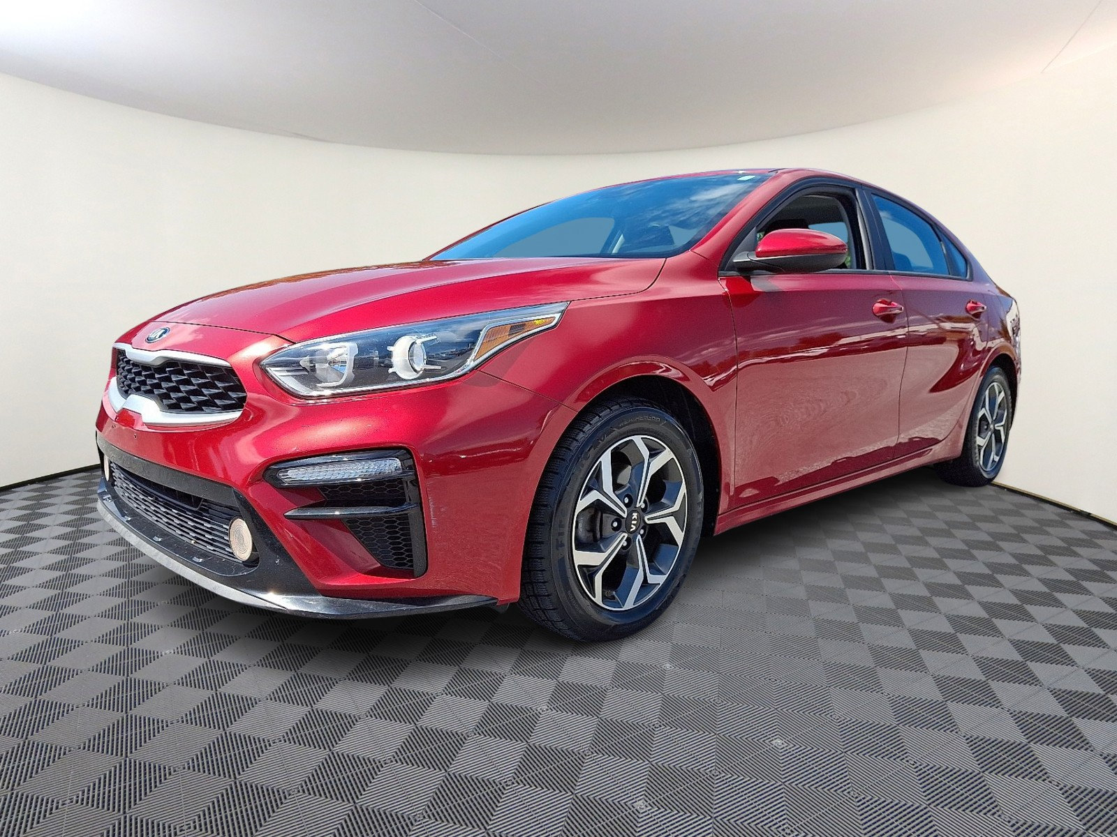 Used 2020 Kia Forte LXS FWD image 3