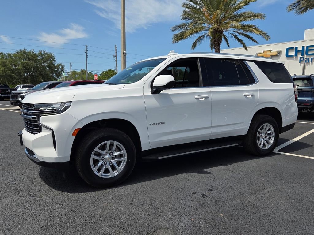 Certified 2024 Chevrolet Tahoe LT AWD/4WD image 3