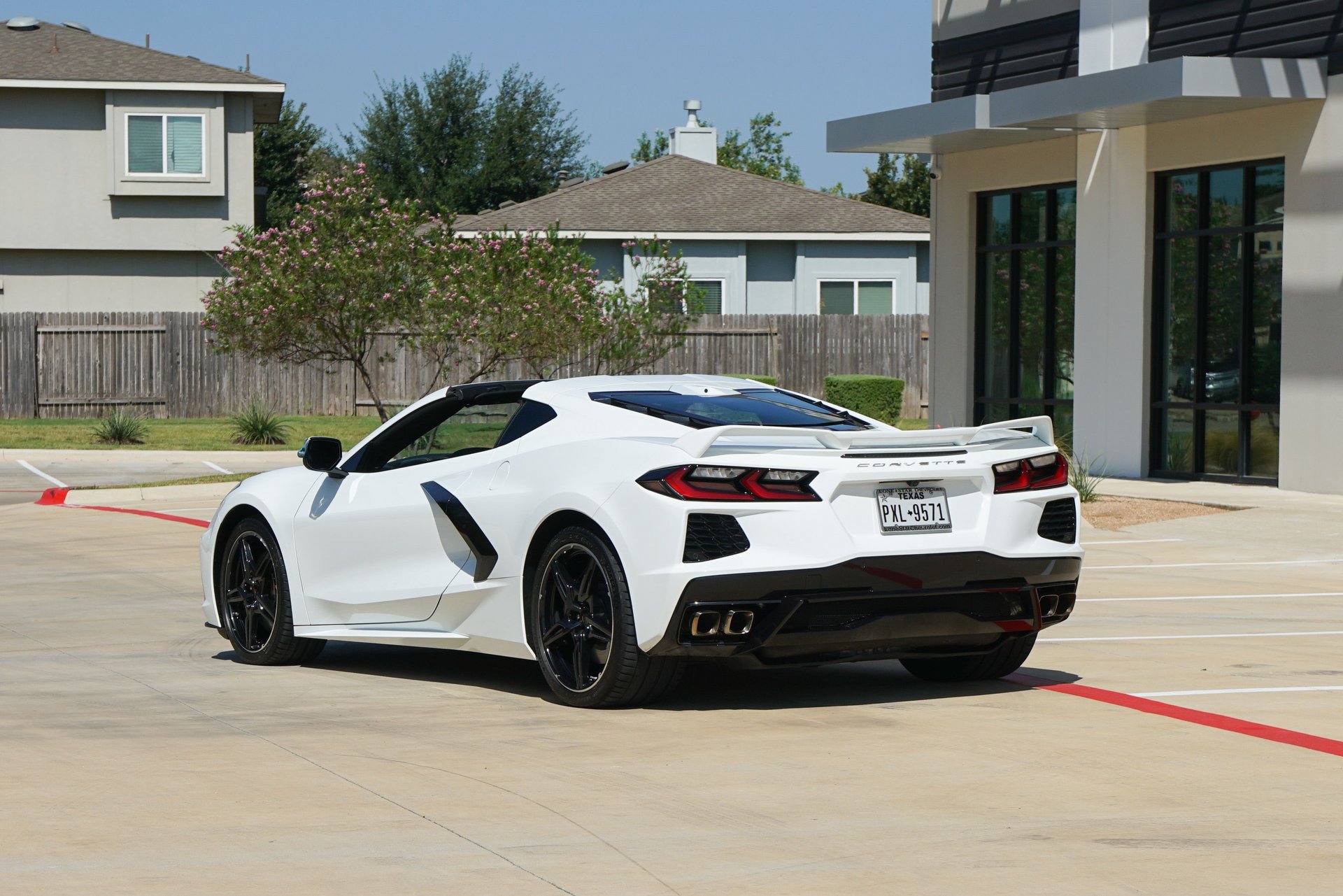 Used 2021 Chevrolet Corvette Stingray Preferred Cpe w/ Z51 Performance Package RWD image 8