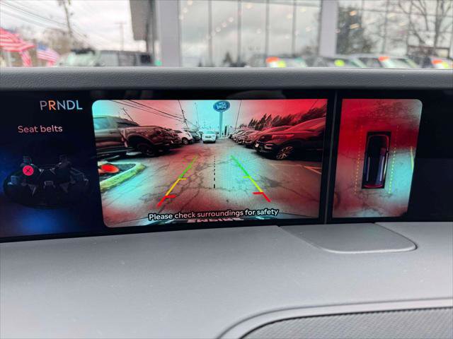 Used 2024 Lincoln Nautilus Premier w/ Equipment Group 102A image 26