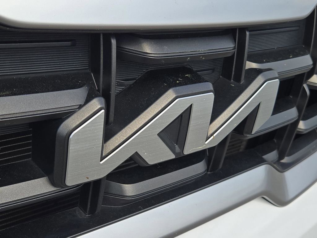 Certified 2024 Kia Telluride S w/ S Sunroof Package image 4