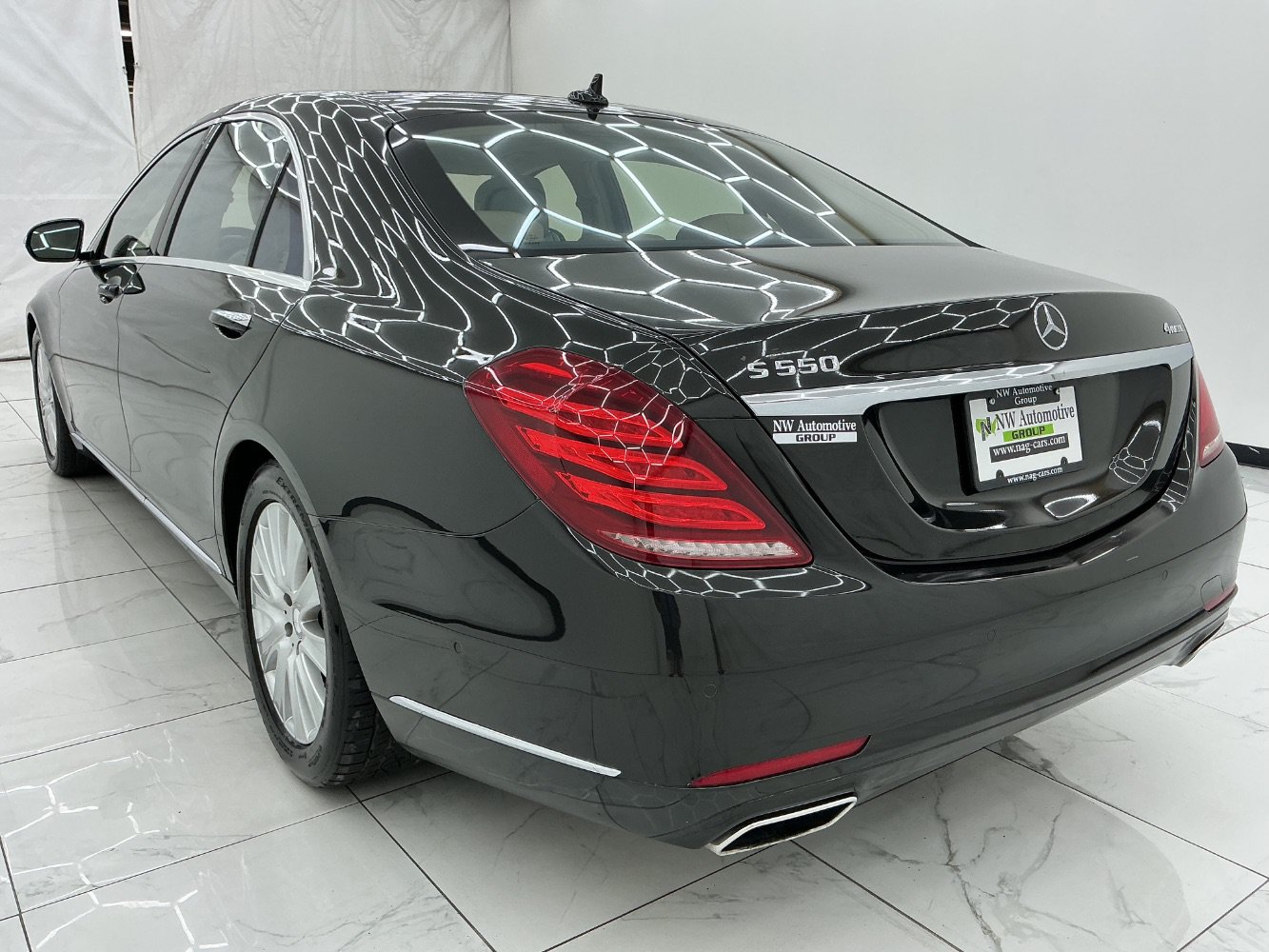 Used 2015 Mercedes-Benz S 550 4MATIC Sedan image 8