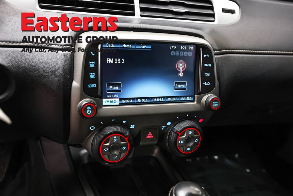 Used 2015 Chevrolet Camaro SS RWD image 35