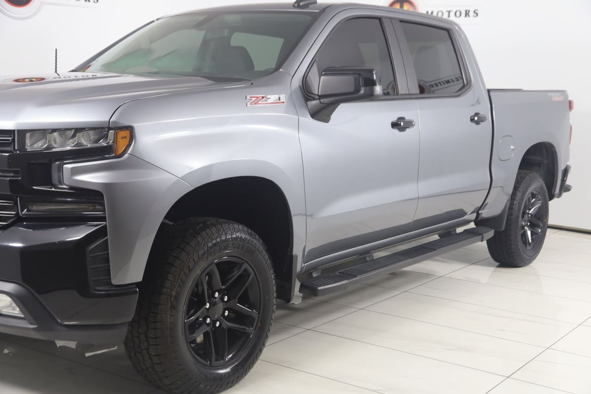 Used 2021 Chevrolet Silverado 1500 LT Trail Boss AWD/4WD image 46