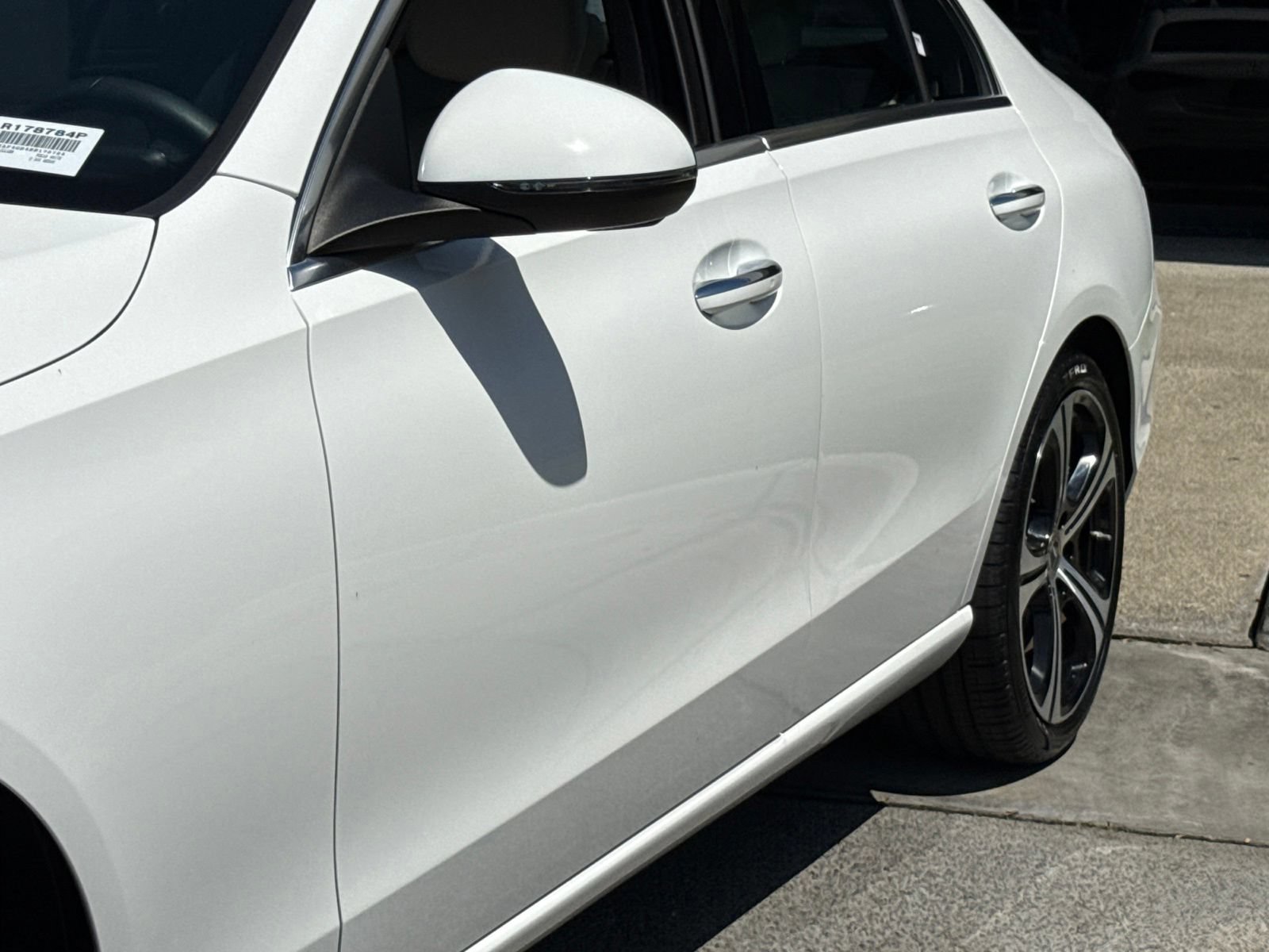 Used 2024 Mercedes-Benz C 300 Sedan image 4