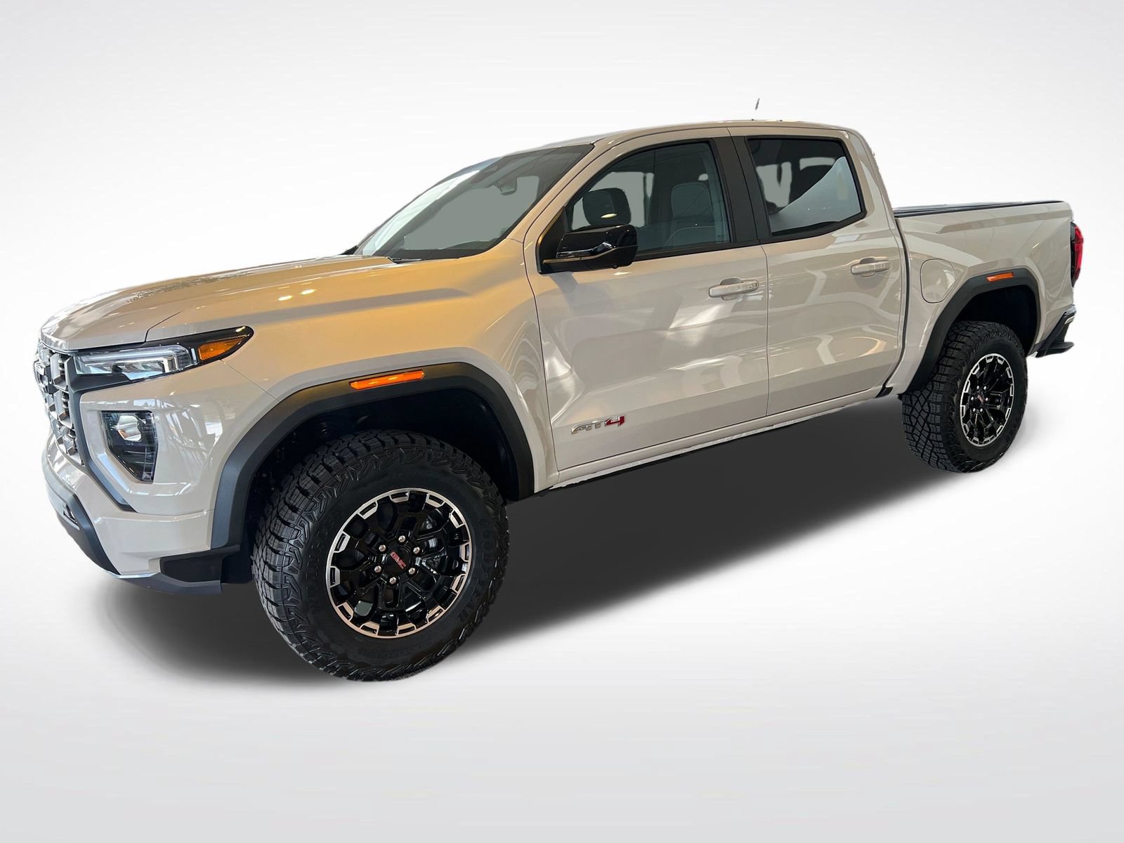 New 2026 GMC Canyon AT4 w/ Technology Plus Package AWD/4WD image 7