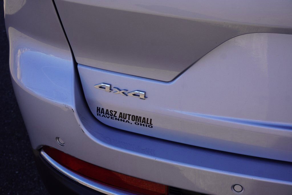 Used 2024 Jeep Grand Cherokee Laredo image 7