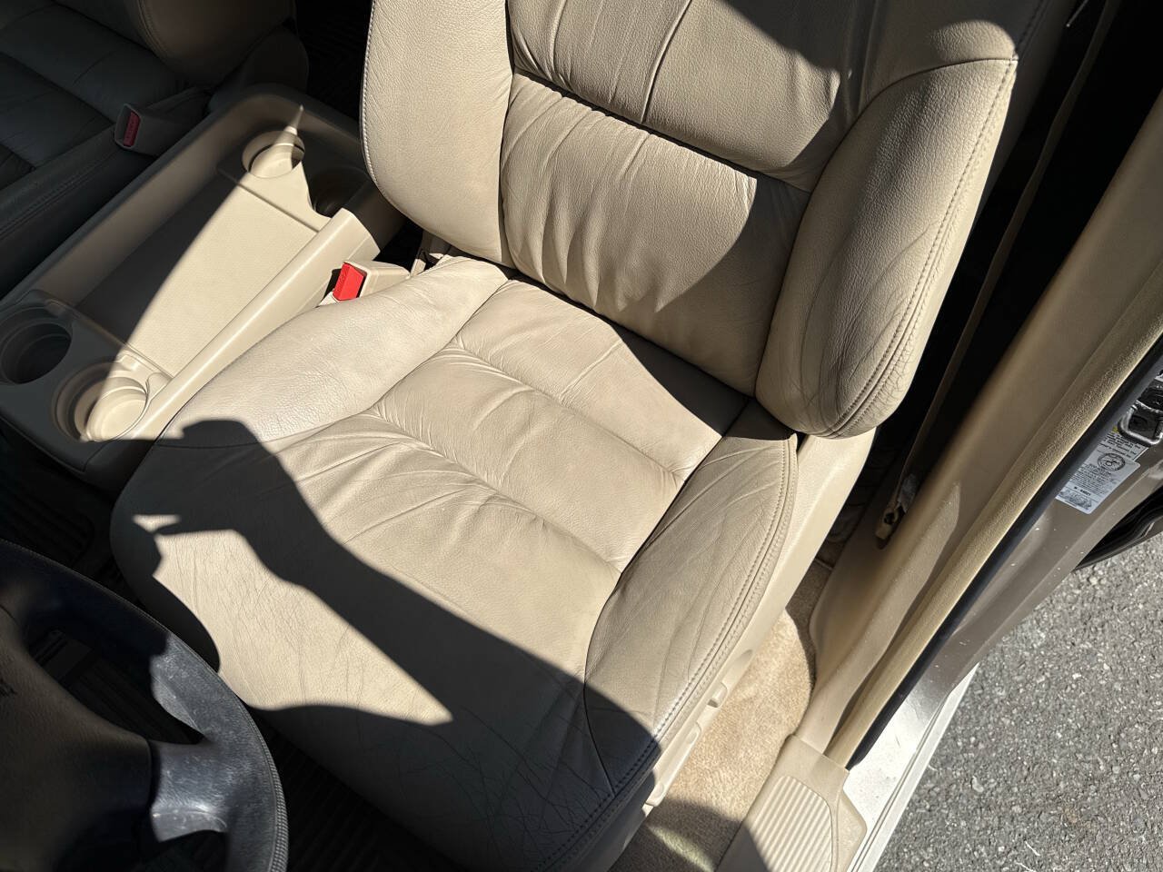 Used 2005 Honda Odyssey EX-L image 37