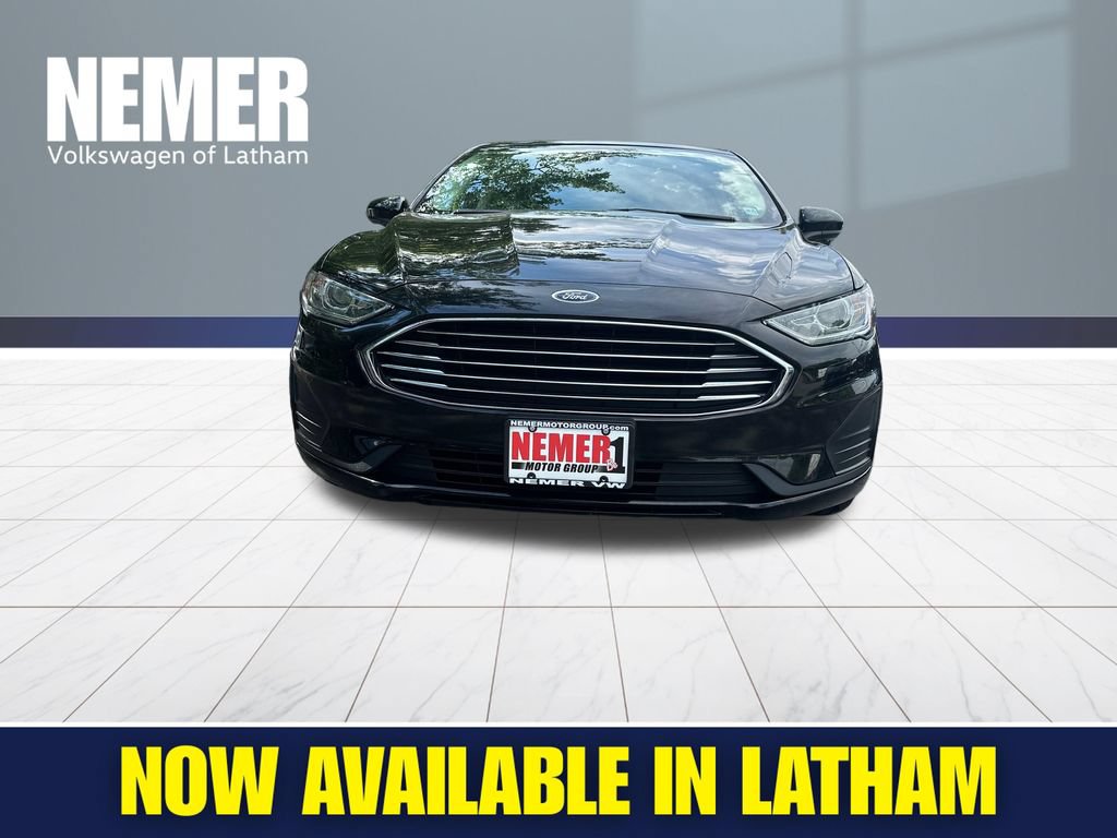 Used 2020 Ford Fusion SE FWD image 6