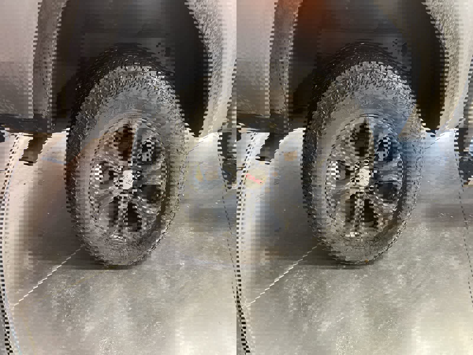 Used 2023 GMC Canyon Elevation image 15