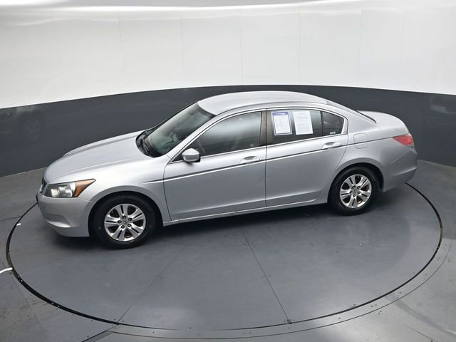 Used 2010 Honda Accord LX-P image 18