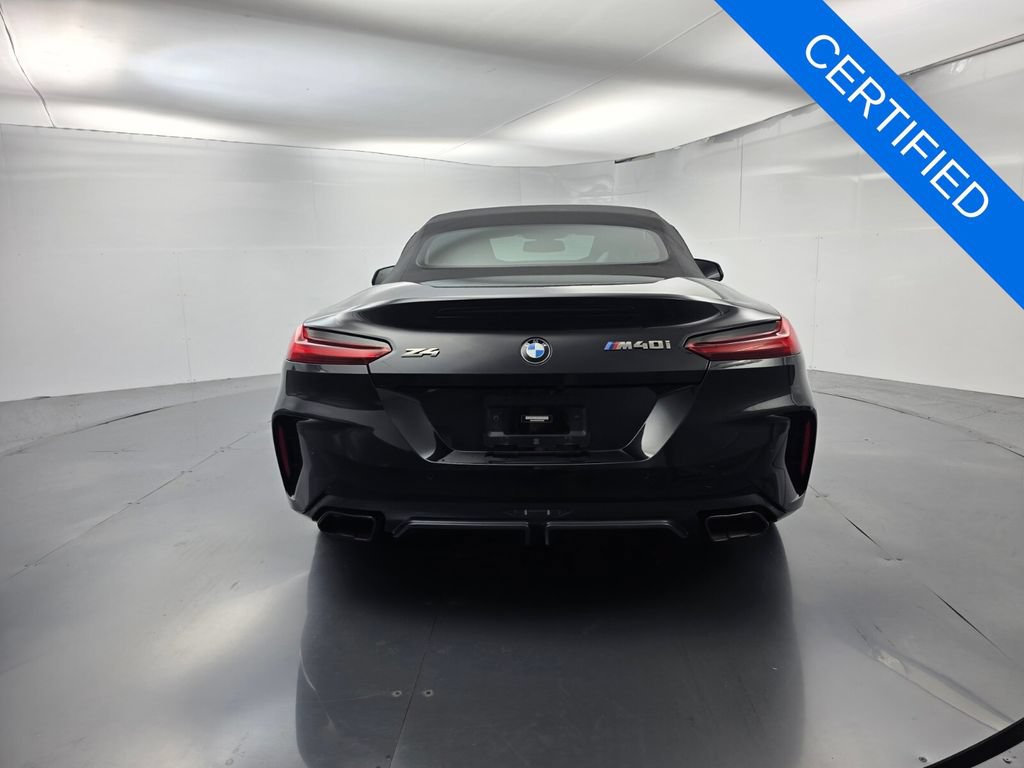 Certified 2023 BMW Z4 M40i w/ Premium Package RWD image 6