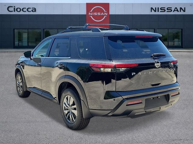New 2026 Nissan Pathfinder SV w/ Cargo Package AWD/4WD image 4